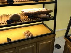 面包甜点陈列柜-多乐之日(和平伊势丹店)