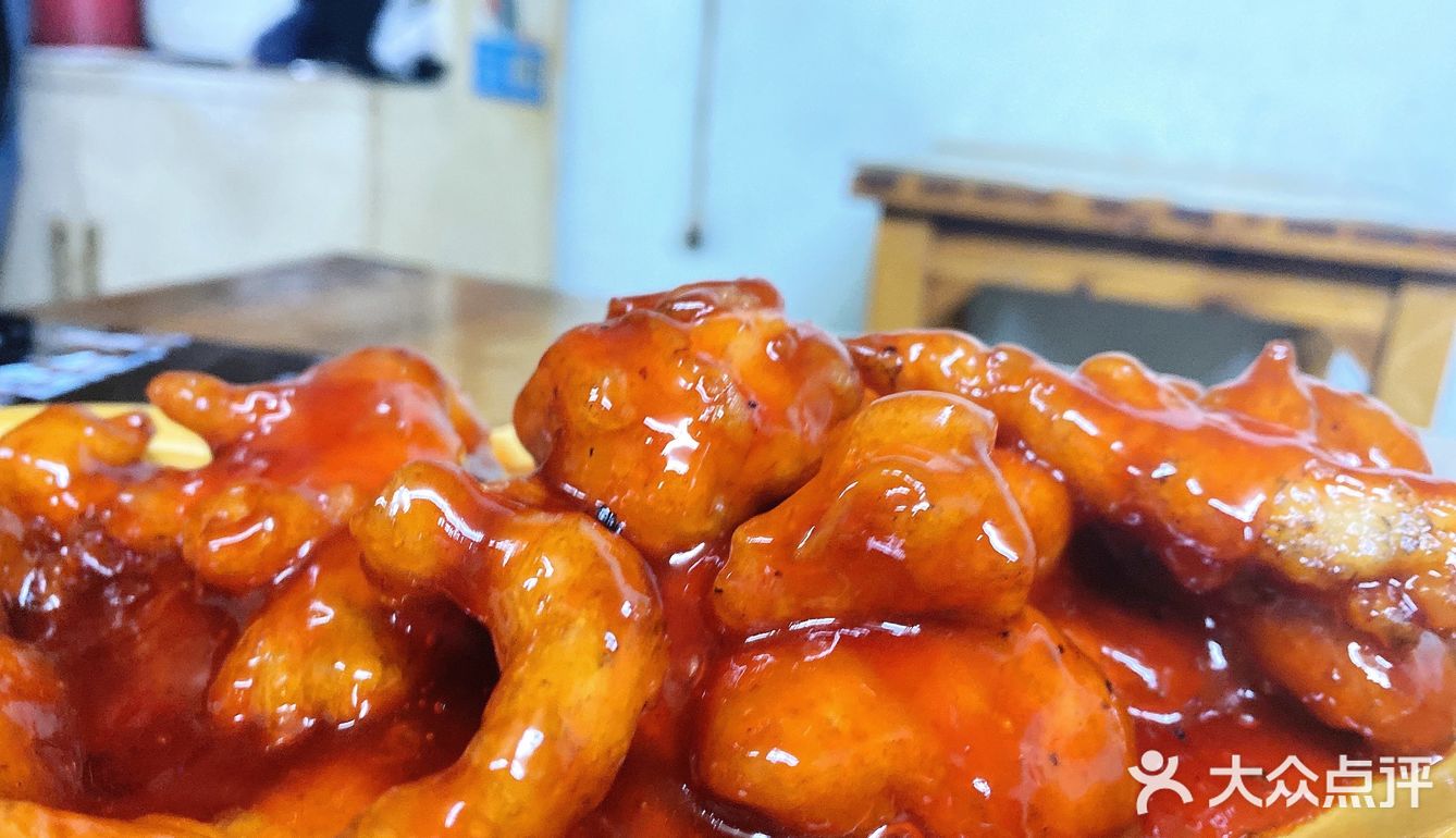 打卡南艺邮电宿舍旁面的一家小餐馆