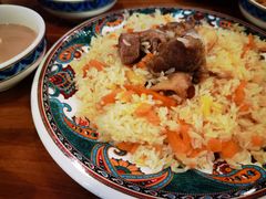 维吾尔族手抓饭-巴依老爷新疆美食(常营店)