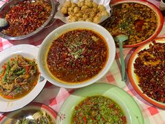 天府毛血旺-思博半步颠小酒馆(梦时代店)