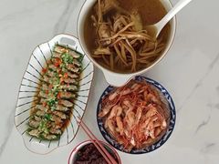 -舒月母婴月嫂育儿嫂(静安店)