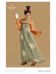 -都市丽人婚纱摄影