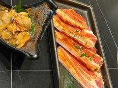 -山川小町·极番烧肉(新地假日广场店)