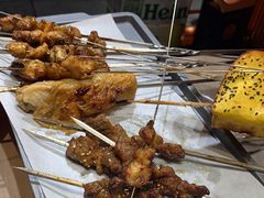 -街角等你.大连海鲜烧烤.经典铁板海鲜串(西安路店)