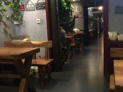 -万记麻辣烫国展总店