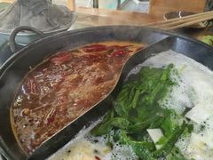 -重庆故事姊妹老火锅(财经学院店)