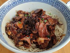 蛤蜊猪肝面-沪西老弄堂面馆(定西路店)