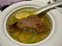 文蛤蜊和牛汤-怡情荟•海鲜青岛菜(五四广场旗舰店)