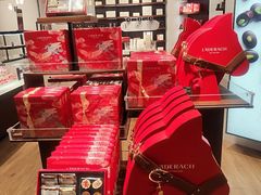 -Laderach 莱德拉(上海环贸iapm店)