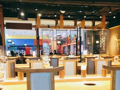-呷哺呷哺(万达新世界店)