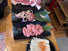 -合易泓烤肉·海肠捞饭(火车站店)
