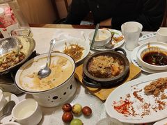 -小菜园新徽菜(无锡金悦广场店)