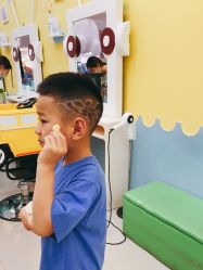 -爆米花儿童美发乐园