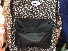 -NIKE上海青浦优选体验店