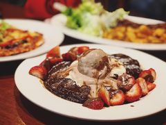 -Pancakes on the rocks(Darling Harbour)