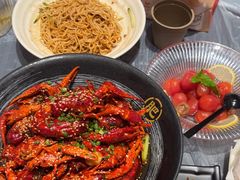 -肥肥虾庄·金牌油焖大虾(杨园滨江时代walk店)