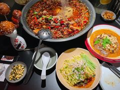 -麻六记(凤凰汇店)