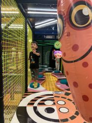 -MELAND CLUB•花园城堡主题亲子乐园•派对•餐厅(广州乐峰广场旗舰店)