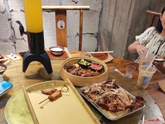 -破瓦寒窑·地摊烤羊排