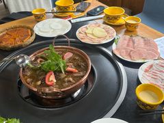 -银同牦牛肉火锅