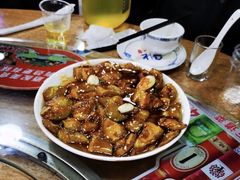 -丹水桥地锅鱼·翘嘴鲌·地方特色全鱼宴(丹江口大坝店)