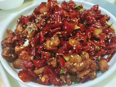 乐山辣子鸡-付掌柜在成都·热炒砂锅集(金禾店)