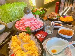 -捞王锅物料理(上海世茂广场店)