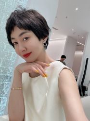 -Meng Lang 梦郎白金店