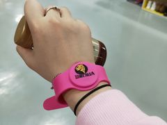 -嘿哟动霸CHUA·新潮玩运动娱乐中心·蹦床滑冰团建乐园