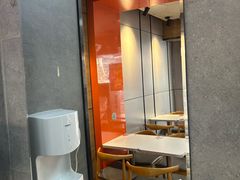 -华莱士·全鸡汉堡(五号路店)