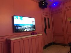 -范特西FANTASY量贩式KTV(民主广场店)