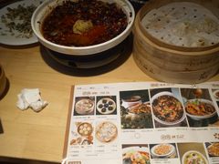 -小六汤包·老字号·中华名小吃(兴庆路店)