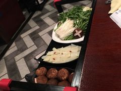 -重庆爽翻天老火锅(临平万达广场店)