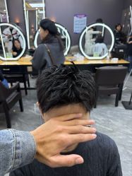 -藤野造型烫染·漂发