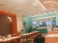 -Popeyes炸鸡·汉堡·奶昔(五角场万达店)