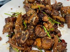 -雪野鱼头大王邢府公老店(雪野湖店)