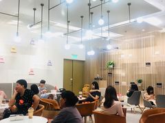 大堂-奈雪的茶(市百一店)