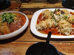 鸡丝凉面-川渝饭店