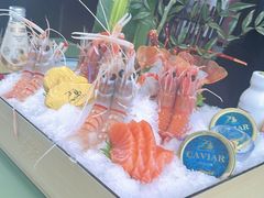 -万岛日本料理铁板烧(大宁店)