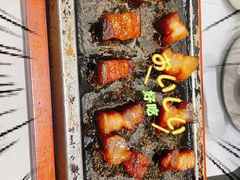 -红鼎豆捞·非遗鲍皇汤火锅(宝丰路店)