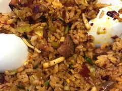 -怪噜范·老贵阳街头名小吃(鸿通城店)