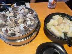 豆沙烧麦-真真鲜馄饨店(启蒙路店)