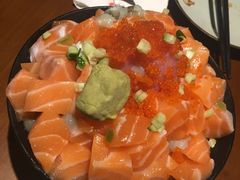 三文鱼火山丼-魔丼屋(日月光店)