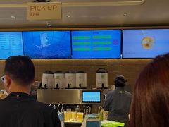 -奈雪的茶(湖滨银泰in77C区PRO店)