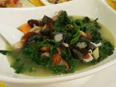-黄B湛江鸡饭店(粤垦路店)