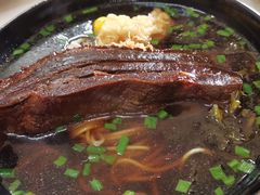 大肉面-小龙大肉面馆