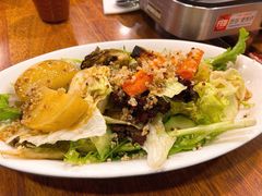 和风什锦蔬菜色拉-玛格萝妮比萨屋(陆家浜路店)