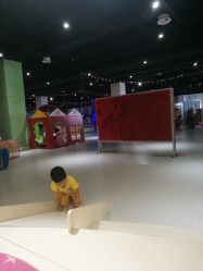 -塔塔王国·主题儿童游乐园(奥城商业广场店)