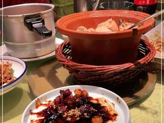 -董厨煨汤馆(车站路店)