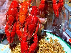 -威记烧嘢·南宁烧烤·超级生牛(绿地店)